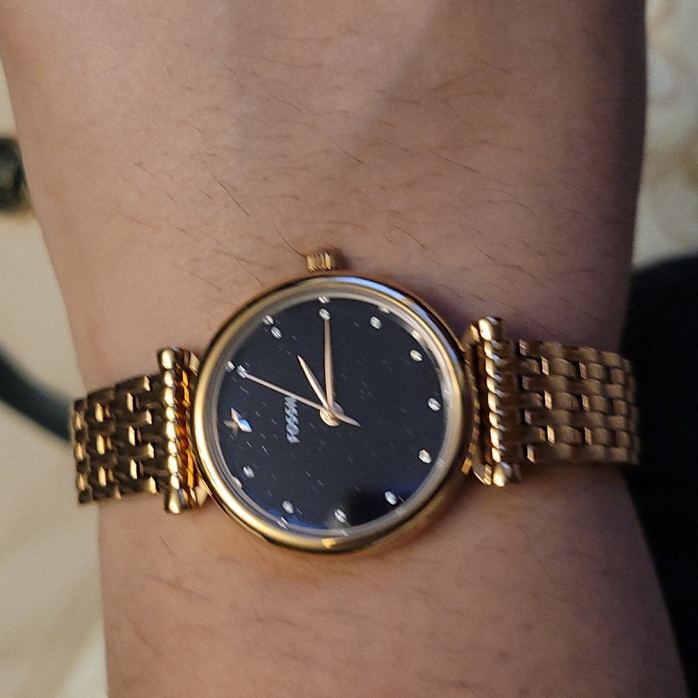 Rose gold navy sparkle face watch - Picture 3 of 4
